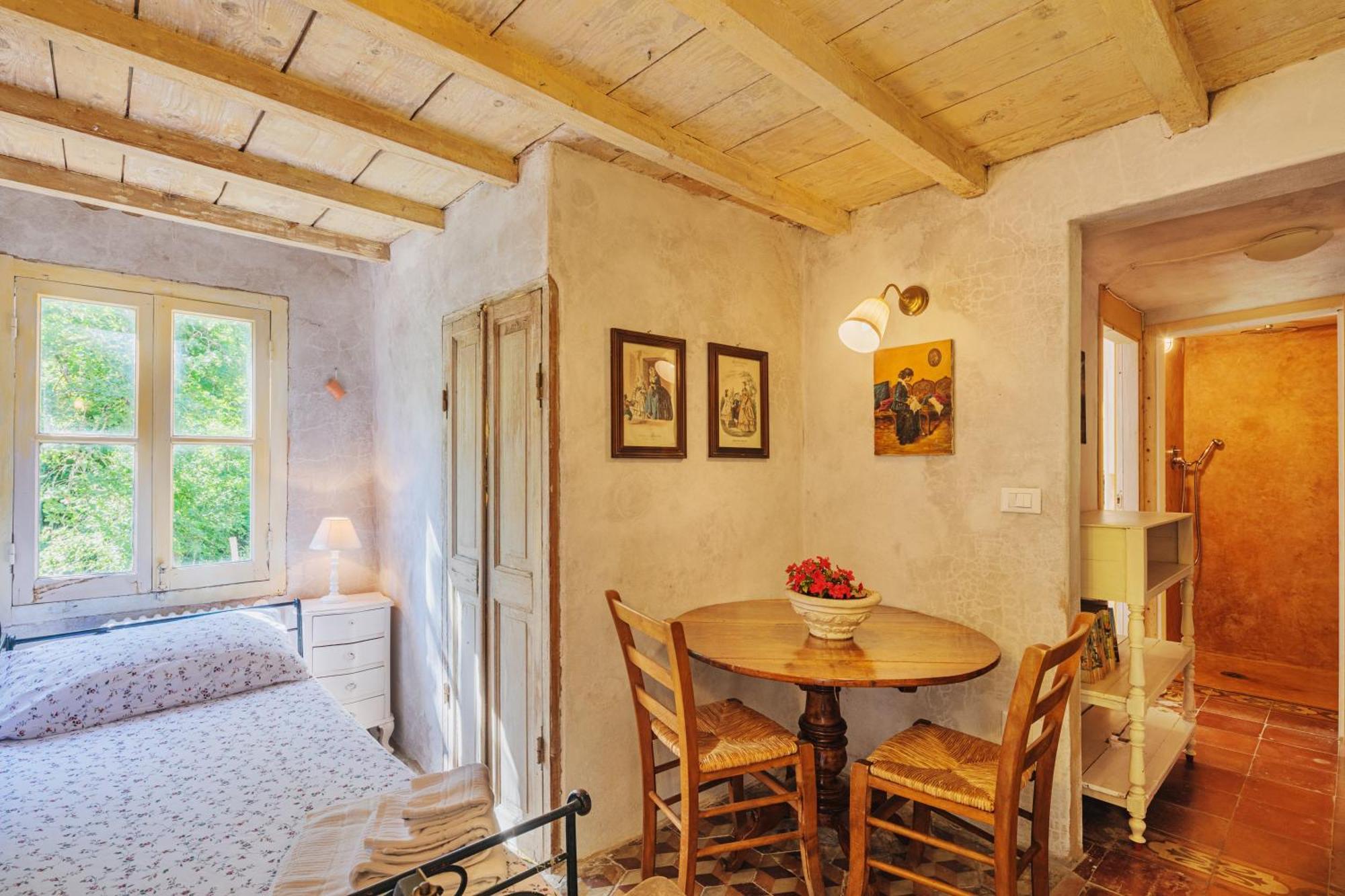 Agriturismo Di Charme E Ristorante Stallato Il Filo Di Paglia Carro Exterior foto